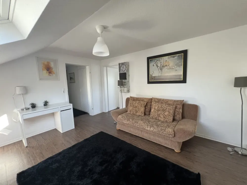Modern möblierte 2 Zimmer Wohnung in Stuttgart West