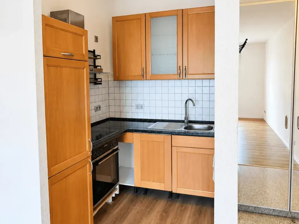 Schöne 2 Zimmer Wohnung in zentraler Lage von Alt-Saarbrücken