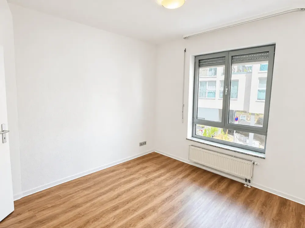 Schöne 2 Zimmer Wohnung in zentraler Lage von Alt-Saarbrücken