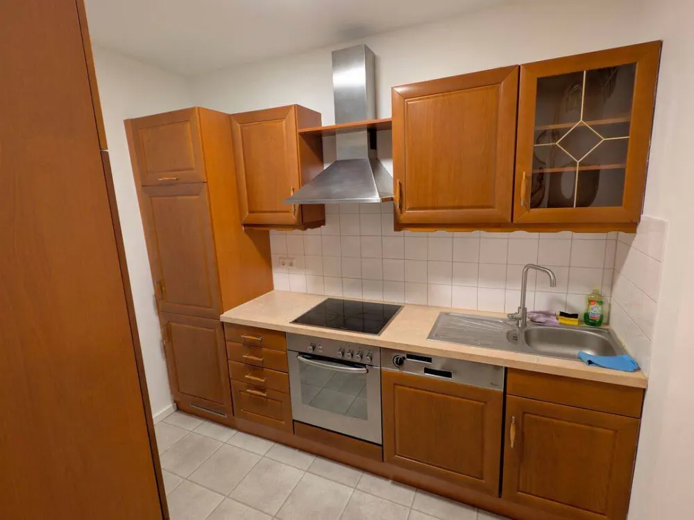 Bright, newly furnished 1-room apartment with large balcony in Berlin-Schöneberg