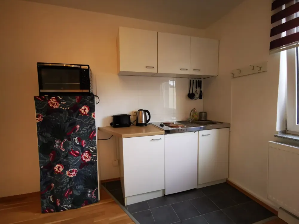 Gemütlich möbilierte 2,5-Zimmer Wohnung in Köln-Bickendorf