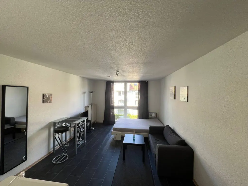 Helle, voll möblierte 1-Zimmer-Wohnung in zentraler Lage inkl. Internet, sofort bezugsbereit!