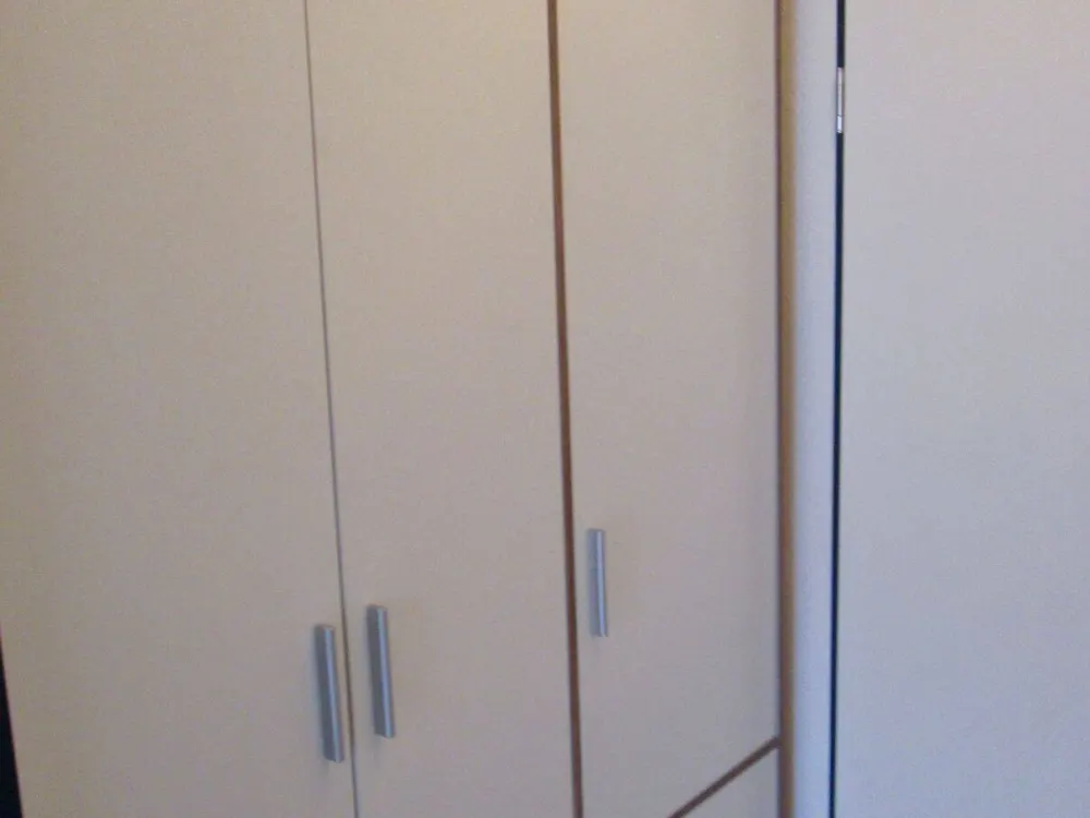 Helle, voll möblierte 1-Zimmer-Wohnung in zentraler Lage inkl. Internet, sofort bezugsbereit!