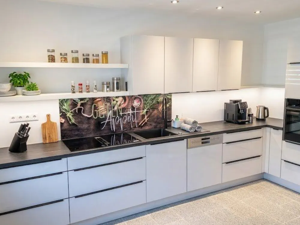 Traum Wohnen in Nürnberg: 4-Zimmer-Wohnung mit Garten + 2 Balkone