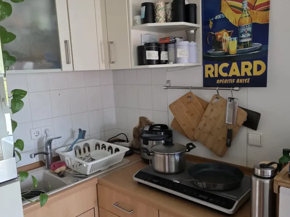Zwei Zimmer in Sindelfingen: Kompakter Wohnraum mit Balkon