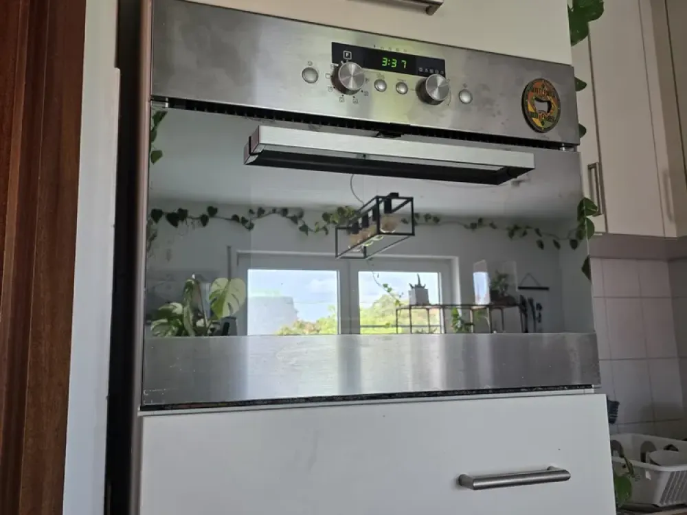 Zwei Zimmer in Sindelfingen: Kompakter Wohnraum mit Balkon