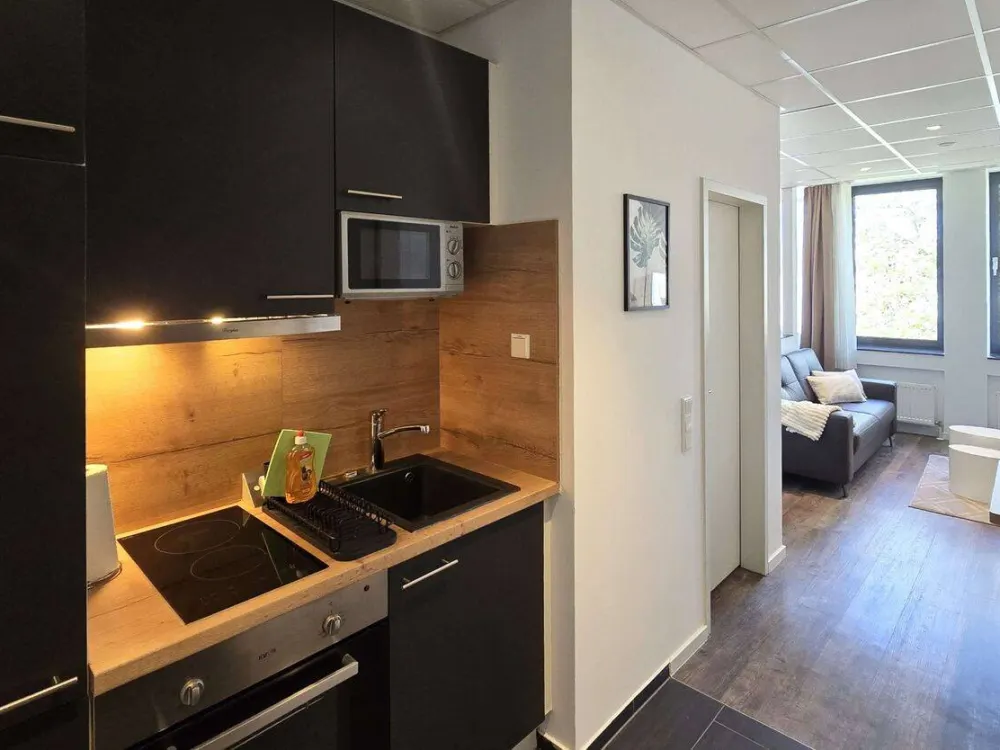 *jetzt buchen!* 2-Personen-Apartment, modern & komplett ausgestattet, zentral in Niederrad