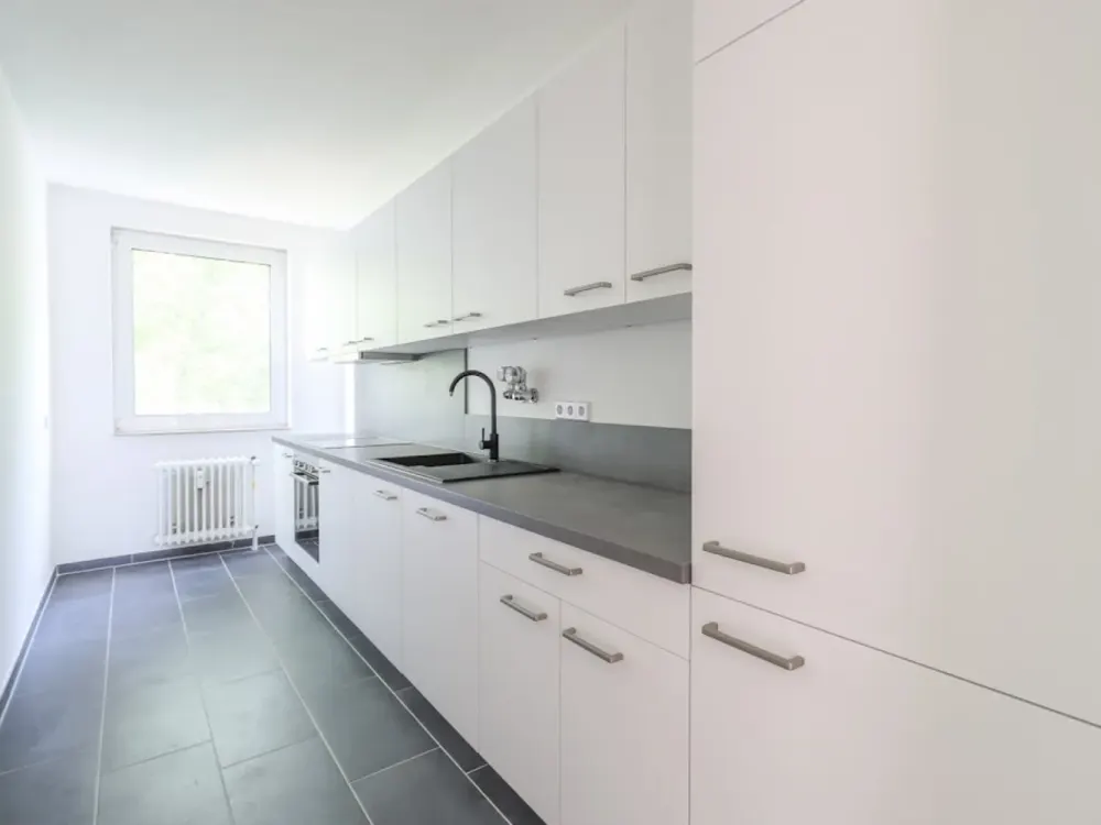 132 m² Wohnkomfort, großzügige 4,5-Zimmer-Wohnung mit sonnigem Balkon