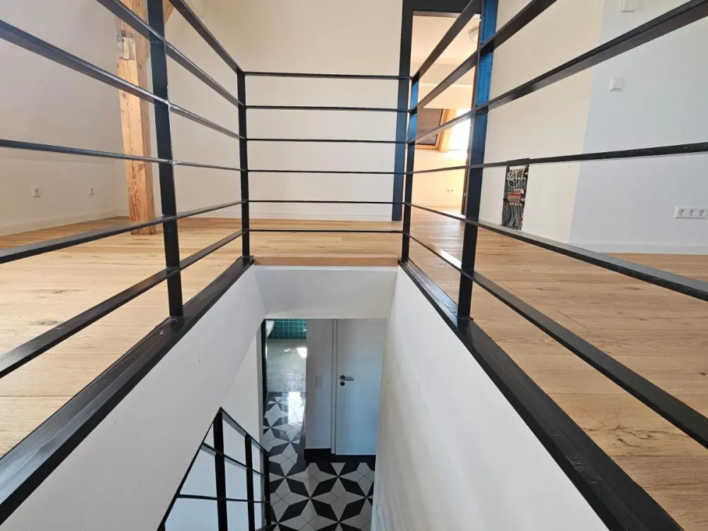 Hoch Hinaus: Stilvolle 4-Zimmer-Maisonettewohnung Stuttgart West