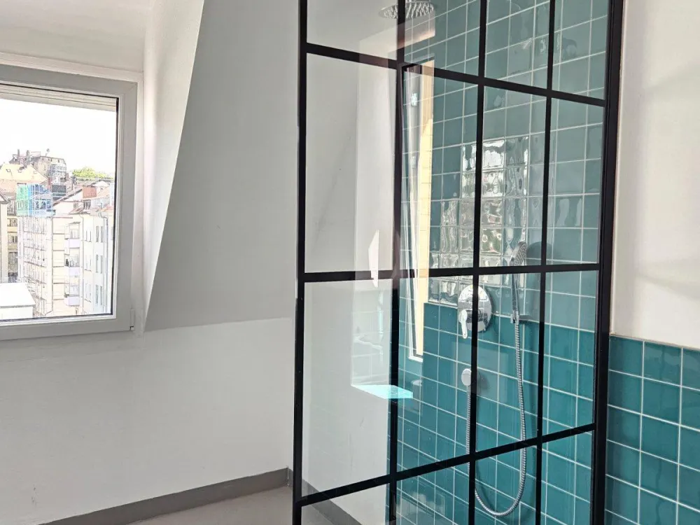 Hoch Hinaus: Stilvolle 4-Zimmer-Maisonettewohnung Stuttgart West