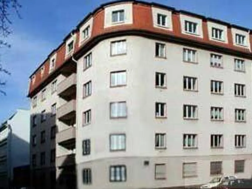 Entspannung in einer 2-Raum Wohnung mit Loggia | Cichoriusstraße 13 / 1. OG mitte-rechts