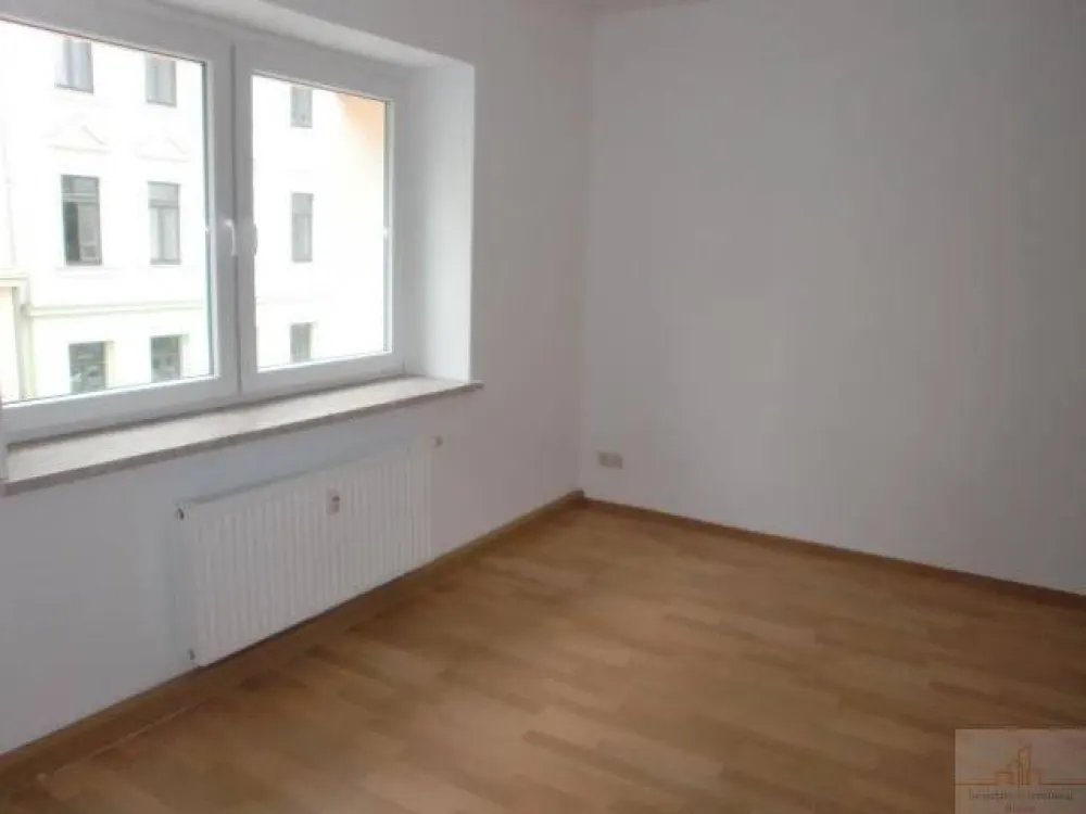 Entspannung in einer 2-Raum Wohnung mit Loggia | Cichoriusstraße 13 / 1. OG mitte-rechts