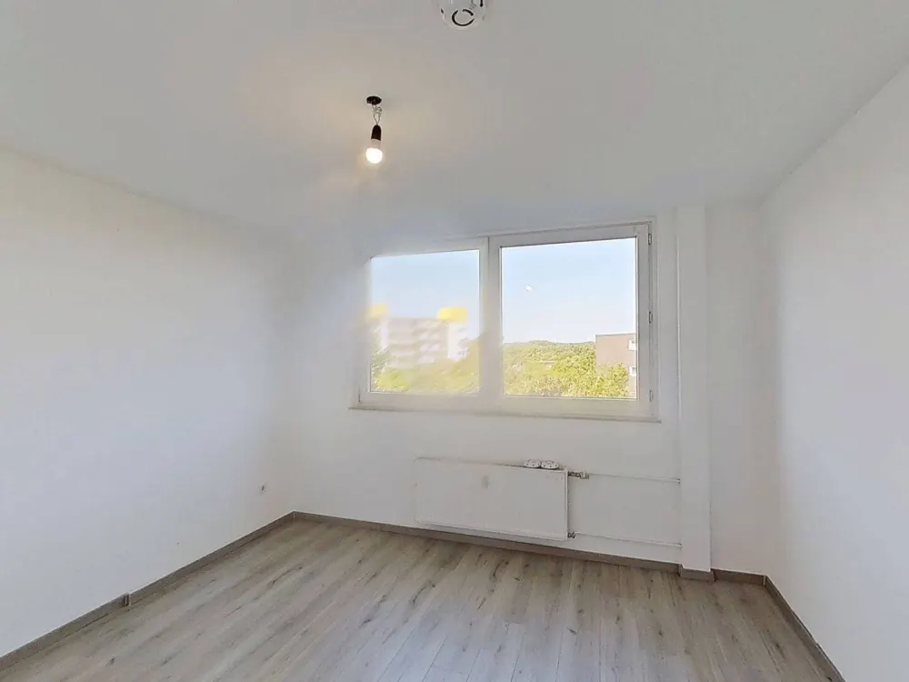 95 m² Living Comfort with Balcony - Your New Home Awaits