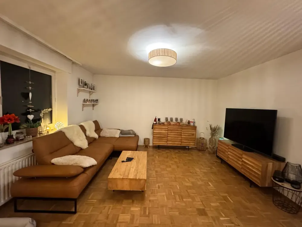 Modernisierte Wohnung mit drei Zimmern und Balkon in Castrop-Rauxel