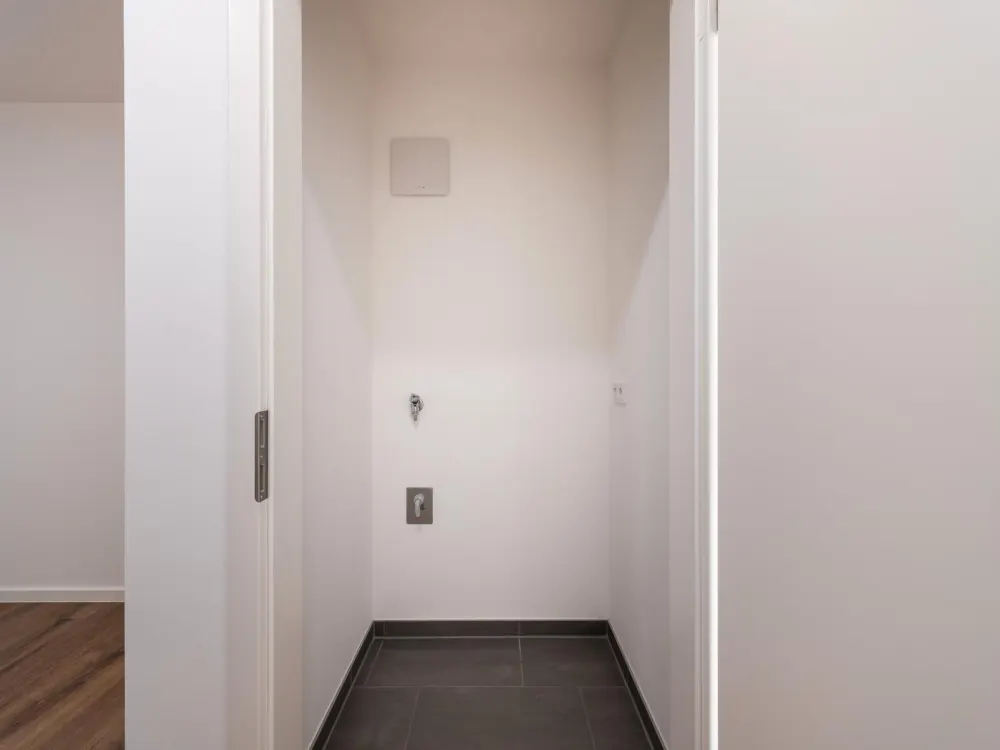 2 Raumwohnung mit Einbauküche, Sonnenbalkon und Tiefgaragenstellplatz - WE14