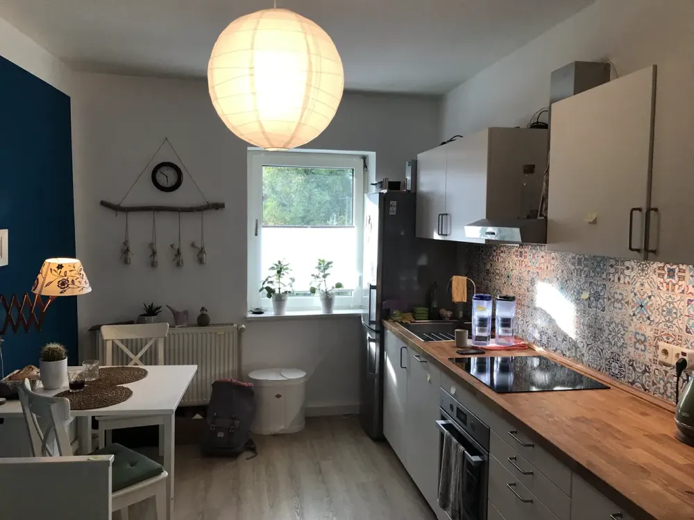 Renovierte 1,5-Zimmer-Wohnung mit Einbauküche in Karlsruhe Rintheim nähe Universität