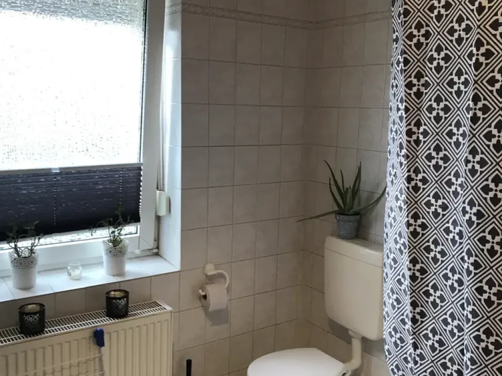 Renovierte 1,5-Zimmer-Wohnung mit Einbauküche in Karlsruhe Rintheim nähe Universität