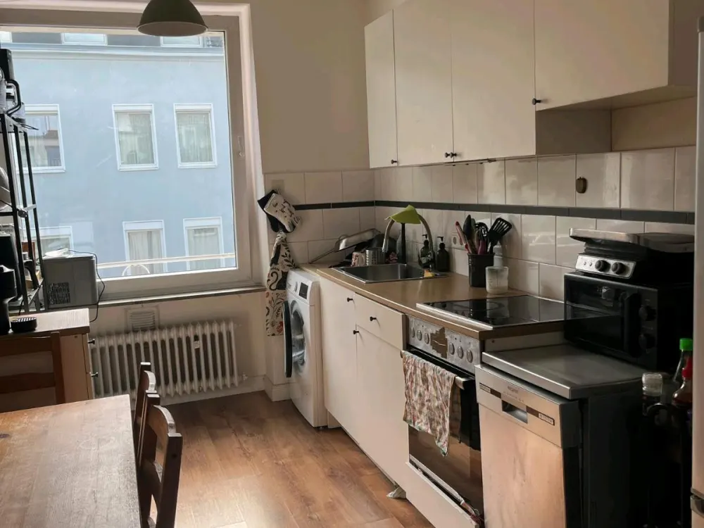 Top Wohnung in Unterbilk am Rhein, rheinturm