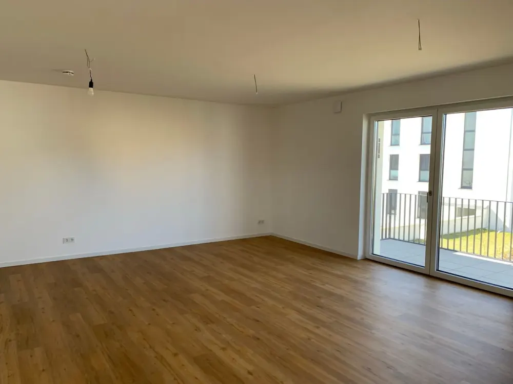 5-Zimmer-Wohnung inkl. Einbauküche mit Balkon und 2 Badezimmern