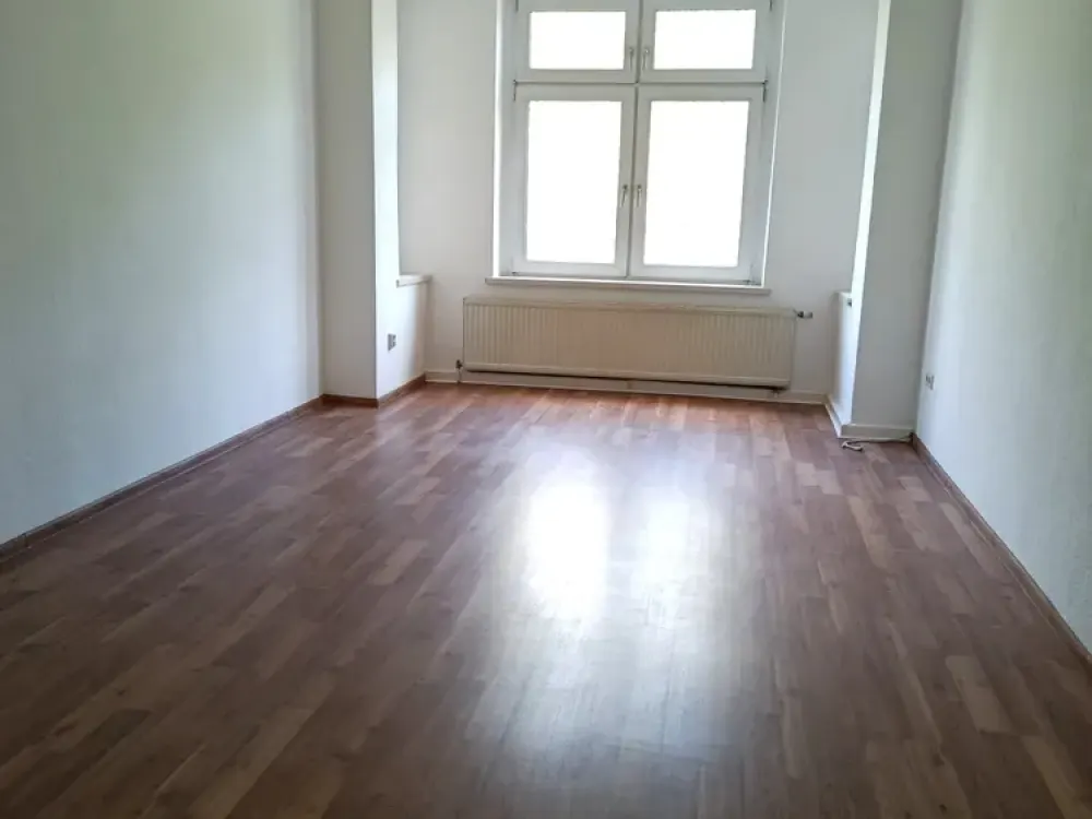 Schöne 3 Zi-Whg. | Bad mit Fenster | Loggia | WG´s Willkommen