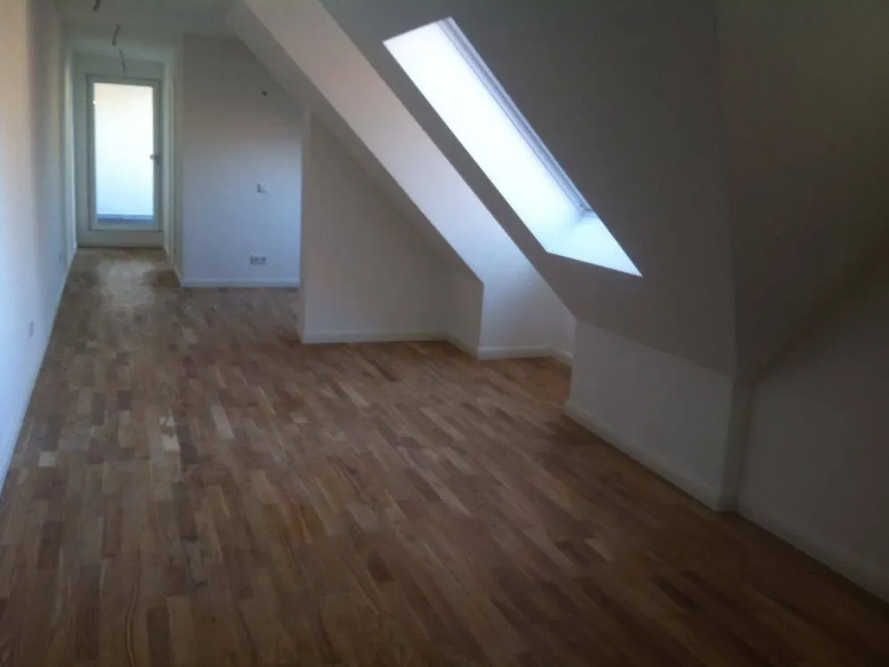 2 Zimmer Wohnung im Herzen Weißensee's !