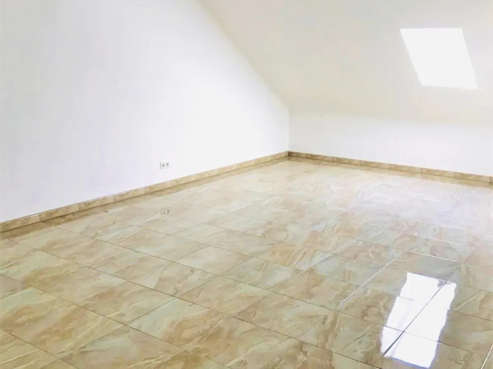Moderne 3-Zimmer-DG in Espenau, 80 m² | energieeffizient & hell