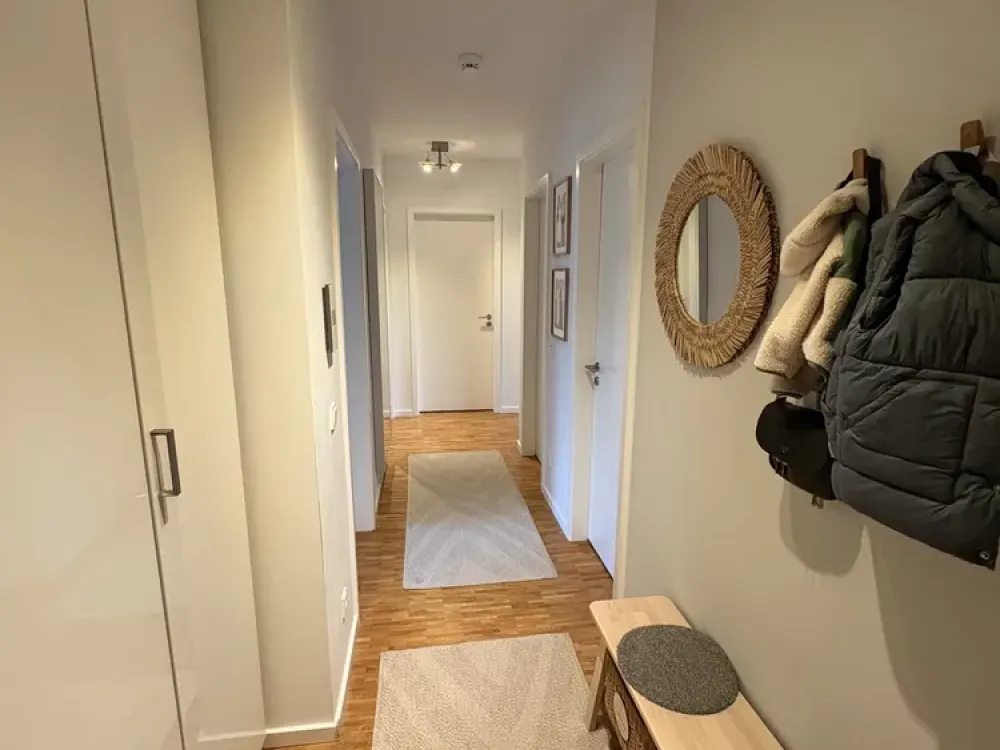 Schöne, helle 3-Zimmer-Wohnung mit Süd-Loggia in Groß Borstel/Eppendorf