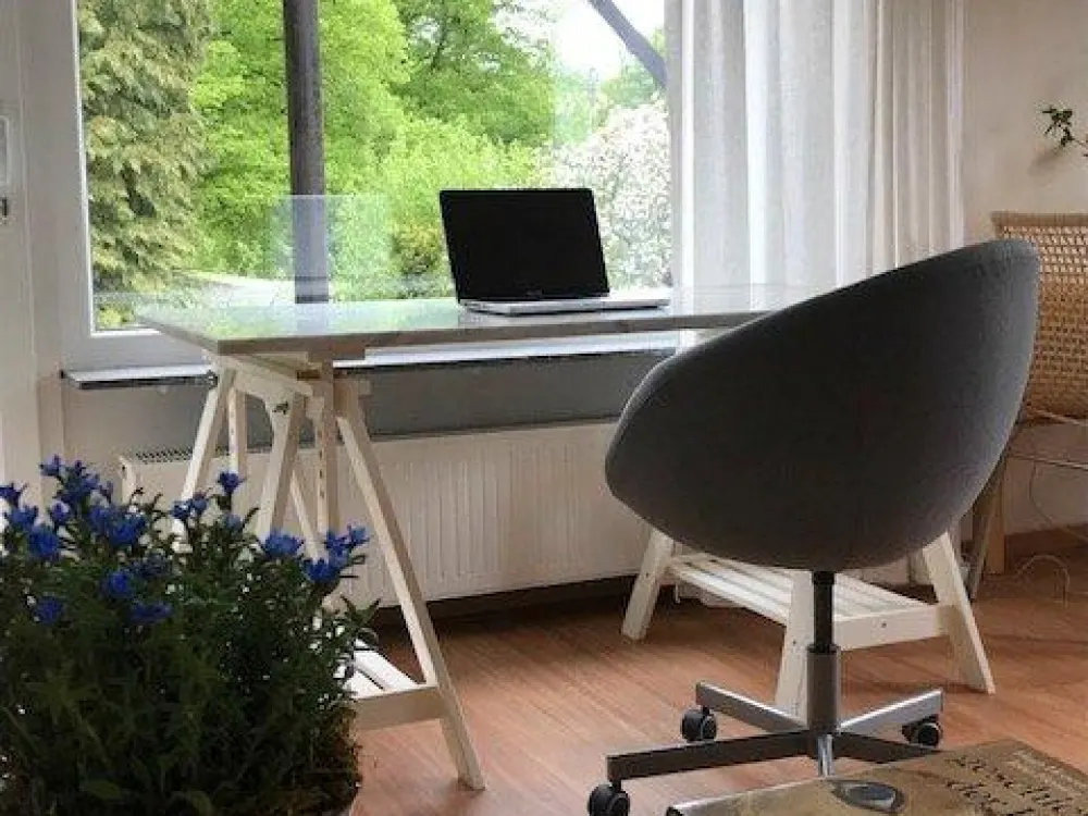Möblierte 2-Zimmer-Wohnung im Warndt mit großer Terrasse