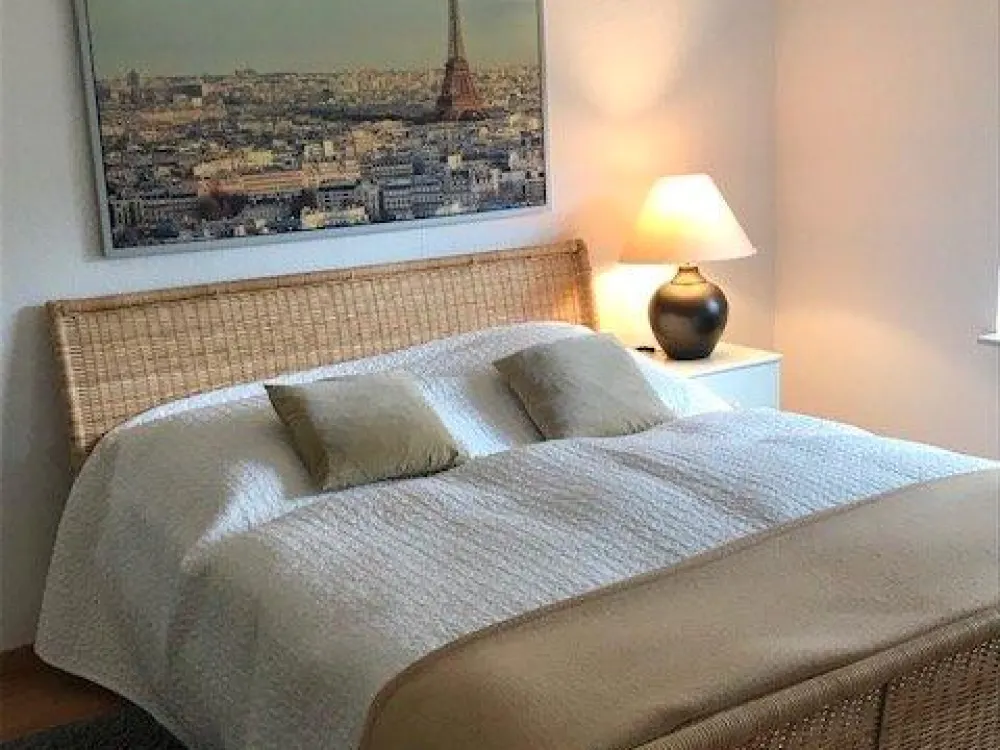 Möblierte 2-Zimmer-Wohnung im Warndt mit großer Terrasse