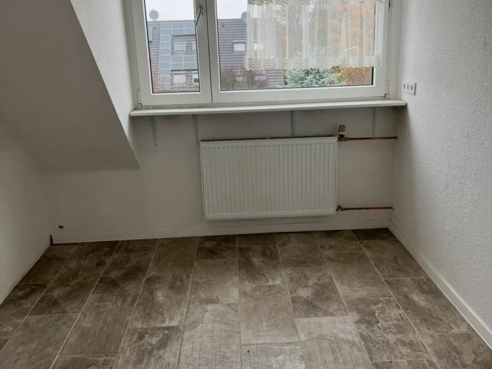 Kernsarnierte 3,5 Wohnung om Duisburger Süden