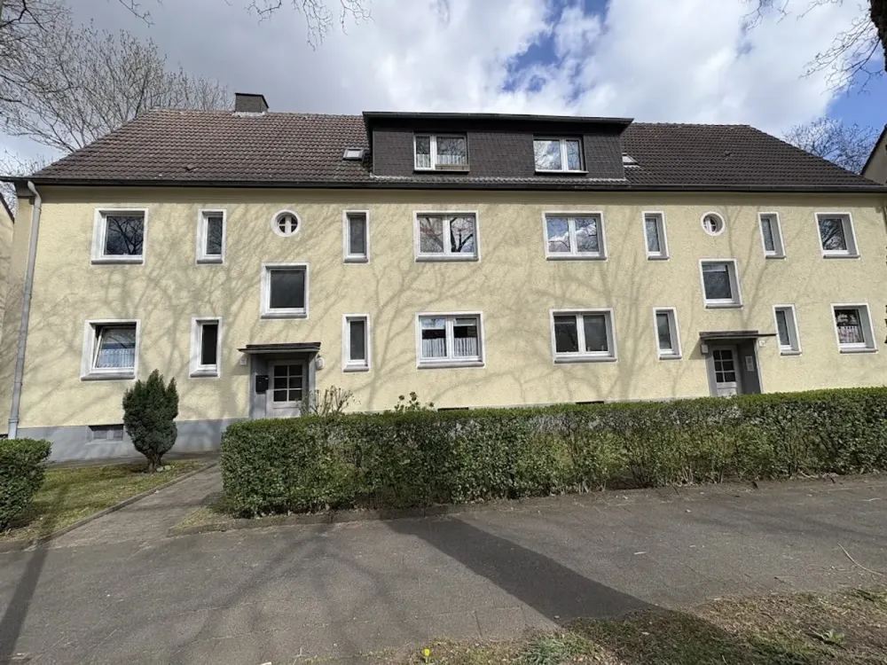 Gemütliche Dachgeschosswohnung mit Raum für eigene Ideen