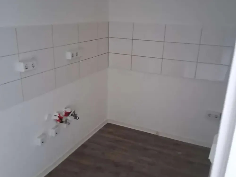 Gamigstraße 20 - bright 1.5-room apartment on the 15th floor - WBS - for rent