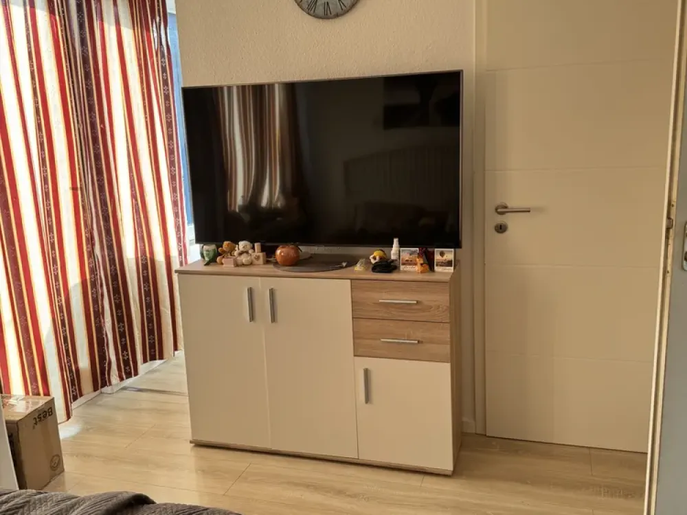 Neuwertiges Single Appartement mit Küche und Balkon in ruhiger, zentrumsnaher Lage