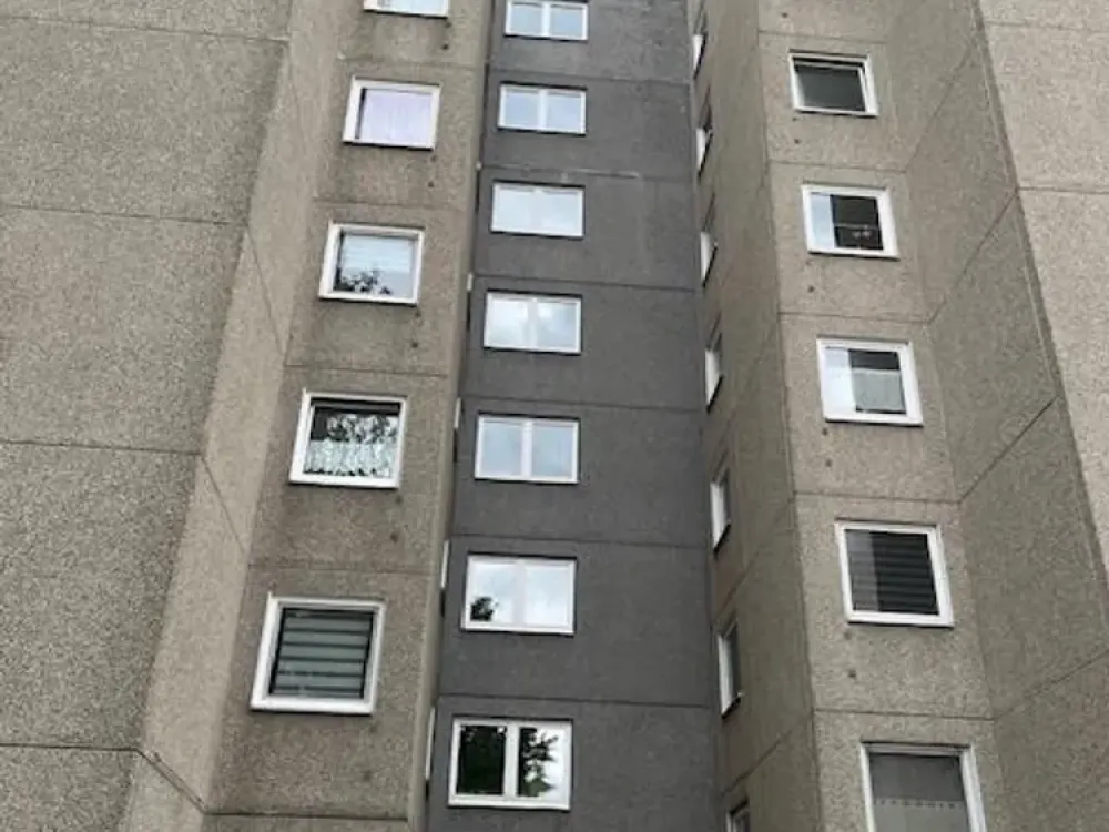 Comfortable 3-Room Apartment in Vellmar with Bathtub & Balcony