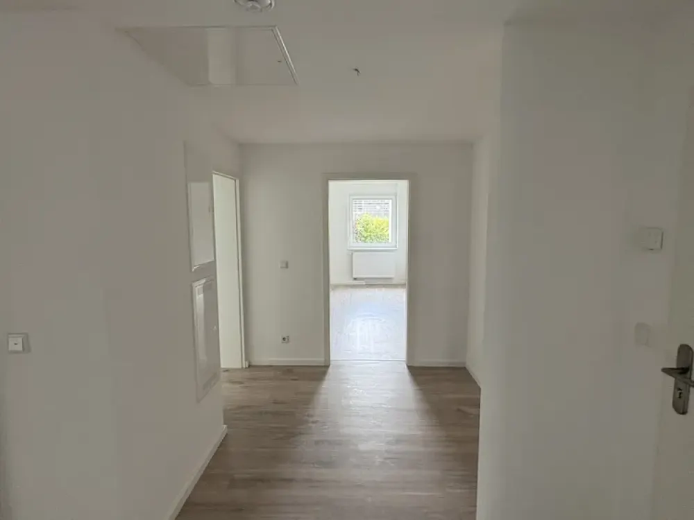 Erstbezug nach Kernsanierung: Exklusive 3-Zimmer-Wohnung