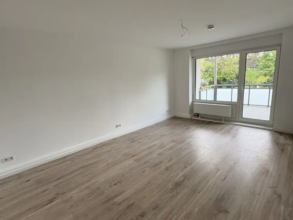 Erstbezug nach Kernsanierung: Exklusive 3-Zimmer-Wohnung