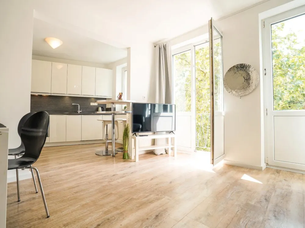 3 -Zimmer-Wohnung im Belgischen Viertel