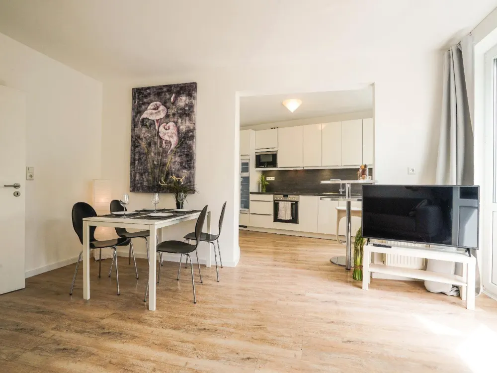 3 -Zimmer-Wohnung im Belgischen Viertel