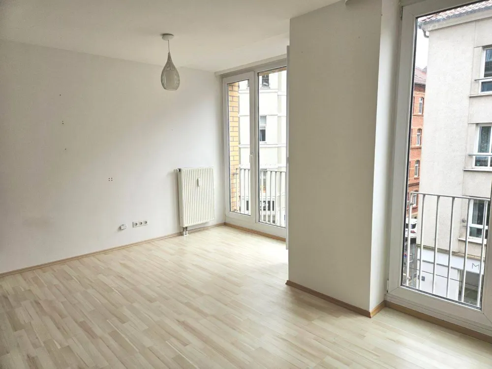 1 Zi.-Wohnung mit Einbauküche und Aufzug in der Nähe Hirschgarten
