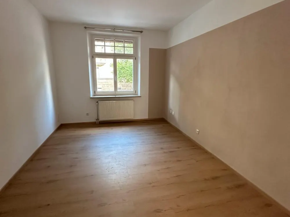 Large 5-Room Apartment for Rent