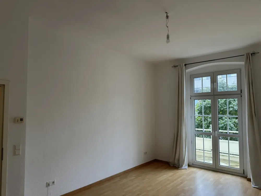 Attraktive Wohnung in Friedrichstadt - 2 ZKB, zentral