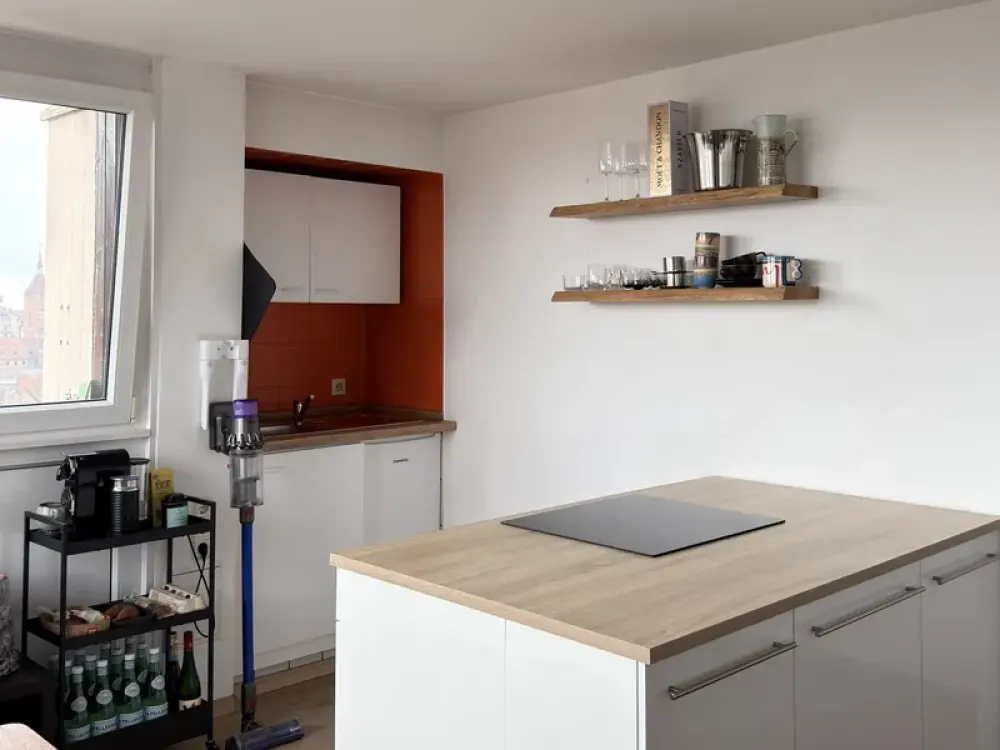 1 1/2 Zimmer möbliert mit Burgblick