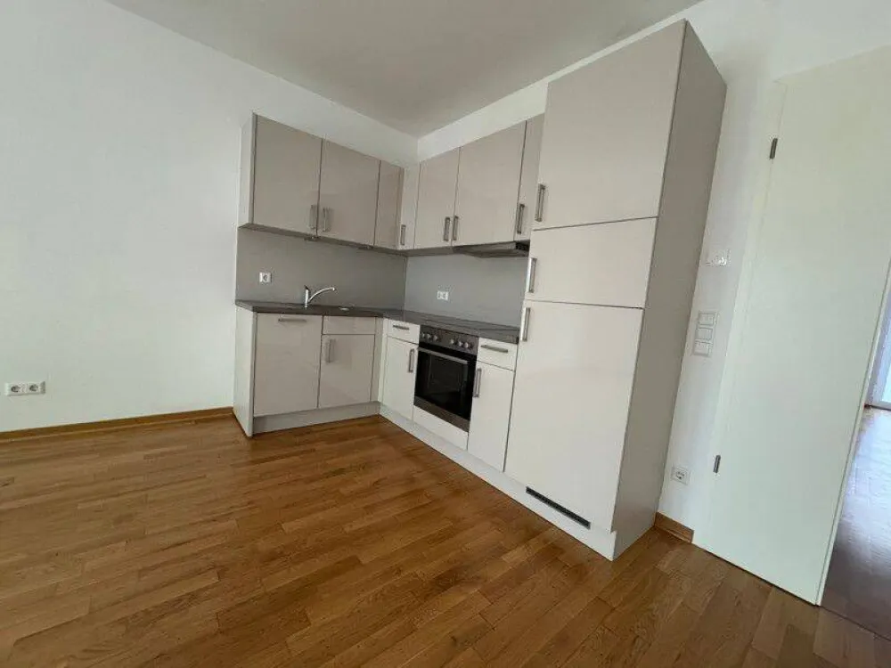 Hier lässt es sich aushalten: interessante 2-Zimmer-Wohnung mit Einbauküche und Mietergarten