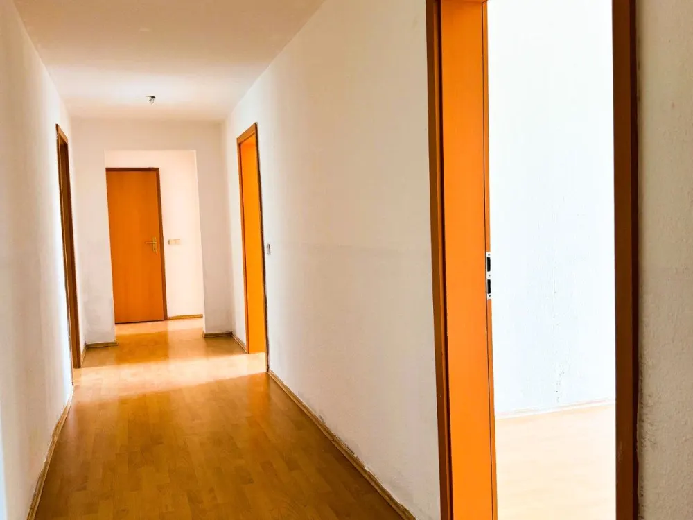 Light, Space & Newly Renovated - Large 3-Room Apartment