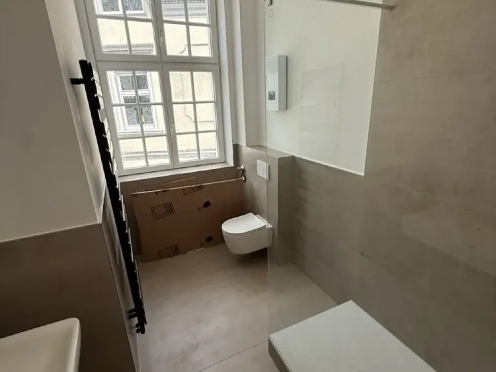 Erstbezug n. TOP-Sanierung, 65 qm Wohnung, 2 ZWKB, 590 € kalt, in zentraler Lage v. Haspe