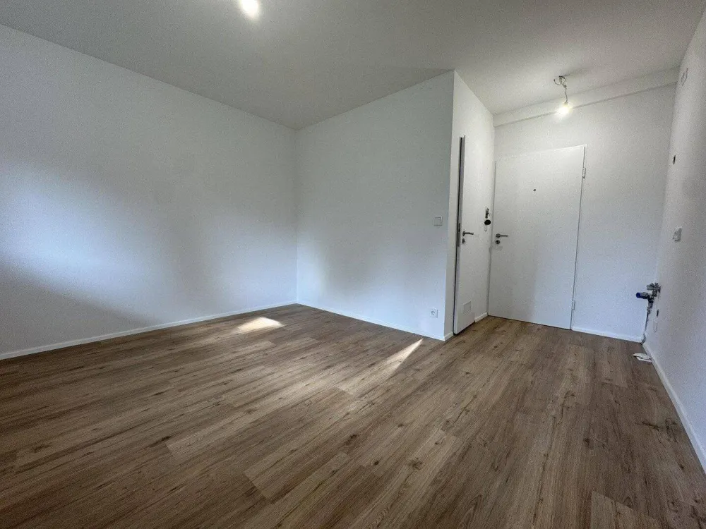 Mit Gartenanteil | Erstbezug nach Sanierung - Helle 1,5-Zimmer Wohnung in München-Giesing +++
