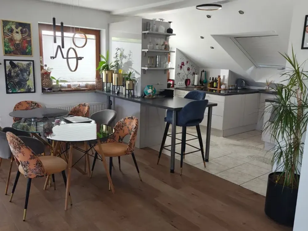 Wohnen mit Charakter: 3-Zimmer-Wohnung in Leonberg