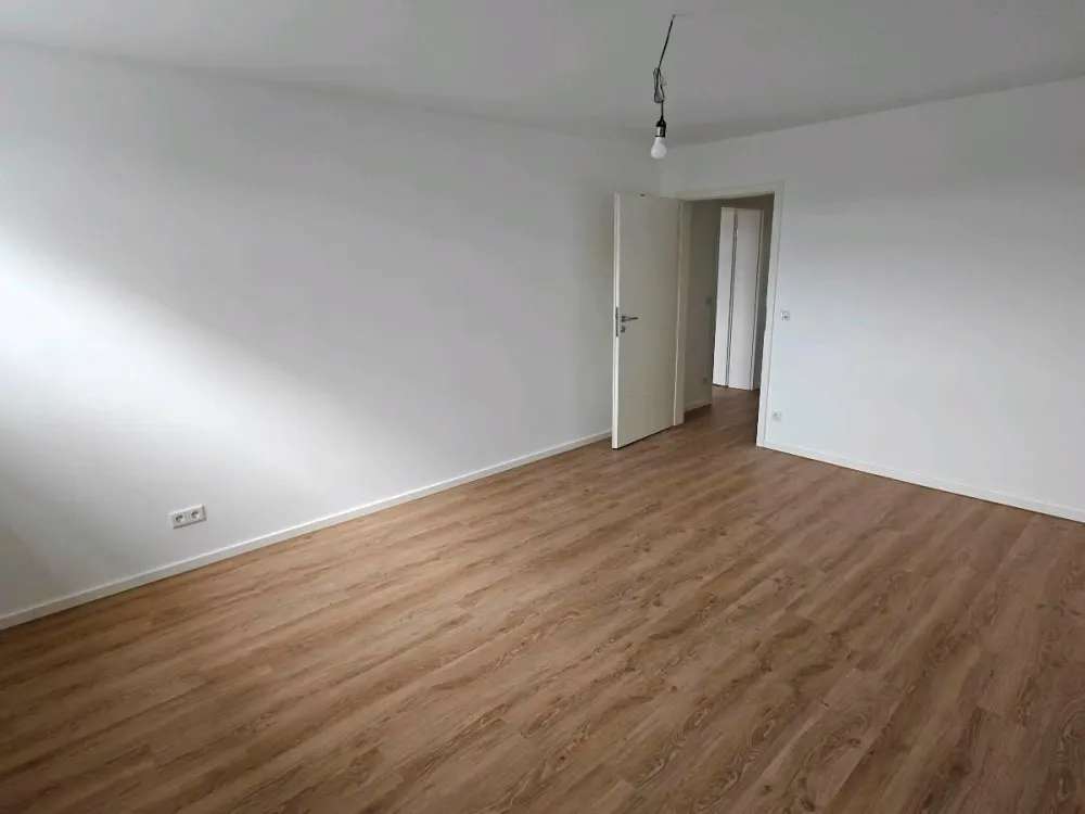 2-Zimmer-Wohnung mit Balkon in Nürnberg-Röthenbach *renoviert*