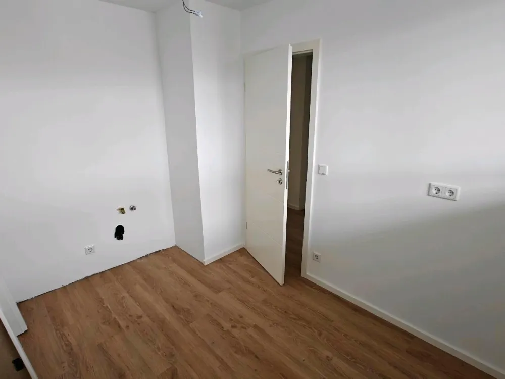 2-Zimmer-Wohnung mit Balkon in Nürnberg-Röthenbach *renoviert*