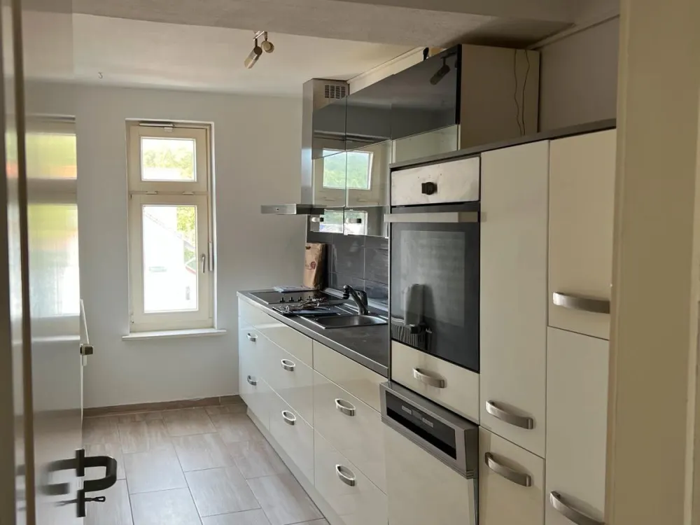4 Zimmer Küche Bad zu vermieten